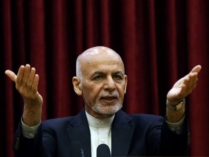 Americanii dau vina pe FUGA lui Ashraf Ghani pentru eşecul din Afganistan