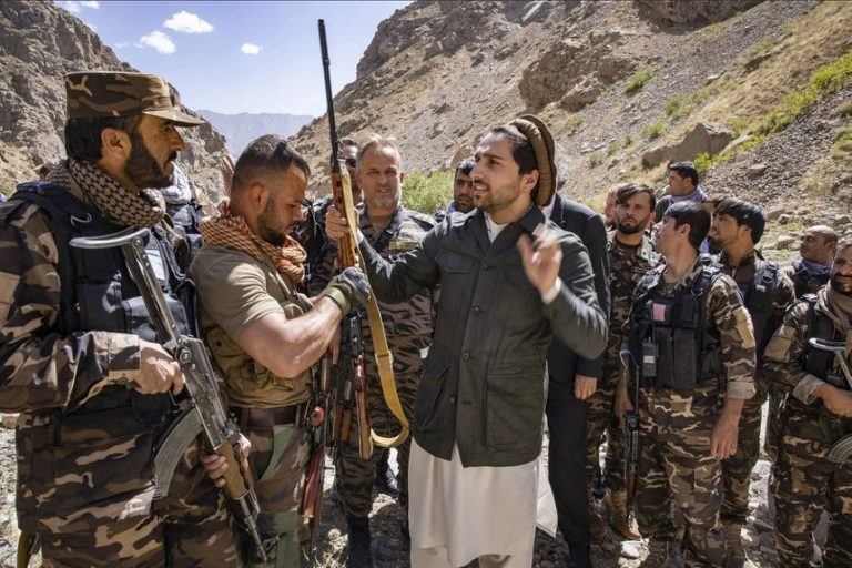 Rezistenţa afgană din Panjshir îşi continuă lupta cu talibanii