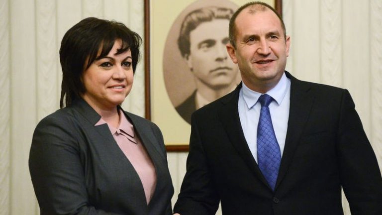 Rumen Radev ‘îi împinge’ pe socialiştii bulgari să facă guvernul de la Sofia