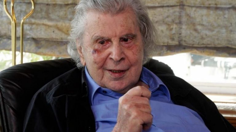 ‘Părintele’ muzicii elene a murit la 96 de ani