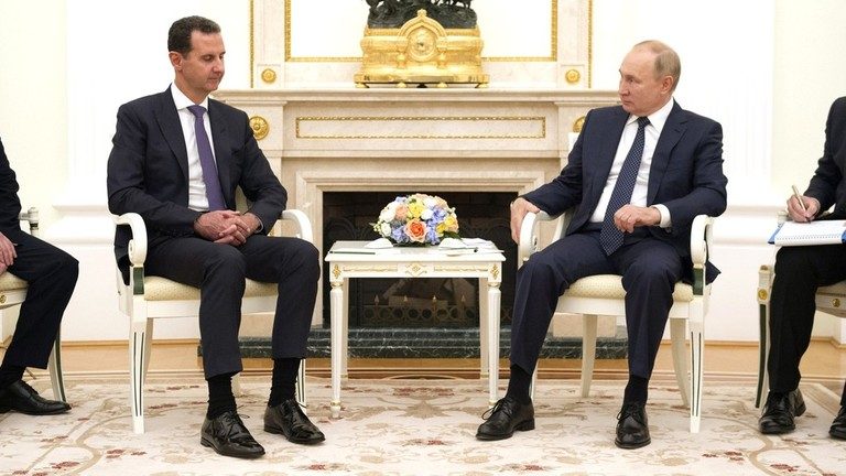 Putin îl primeşte pe Bashar al-Assad la Kremlin şi critică ingerinţa străină în Siria