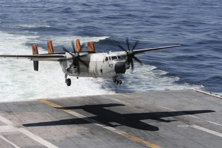 US Navy a oprit căutările marinarilor dispăruţi după prăbuşirea unui avion în Oceanul Pacific