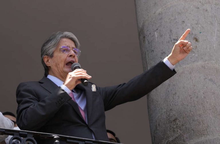Preşedintele ecuadorian Guillermo Lasso a decis reducerea preţului la carburanţi, la originea protestelor