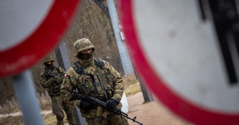 Varşovia pune paie pe foc: ‘nu ar trebui să excludem trimiterea de trupe în Ucraina’