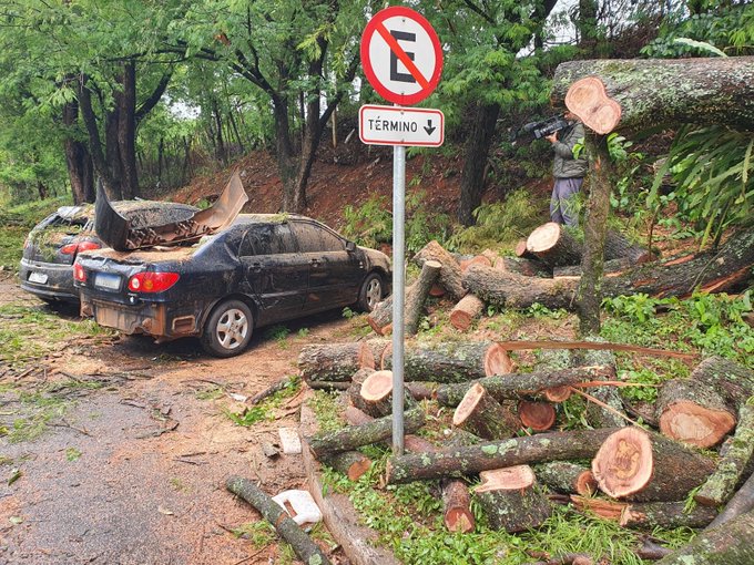 Aproape 1.000 de locuinţe din Brazilia au fost distruse de o furtună puternică