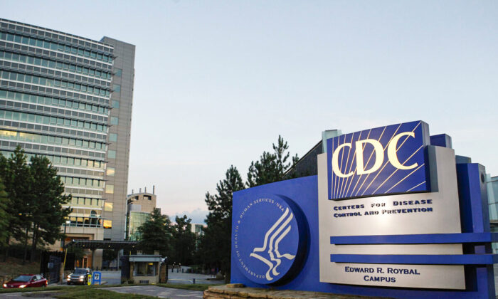 CDC din SUA intenţionează să renunţe la recomandările privind izolarea de cinci zile pentru COVID-19