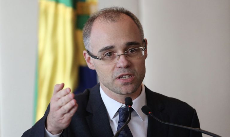 Senatul brazilian a aprobat numirea unui pastor evanghelic la Curtea Supremă