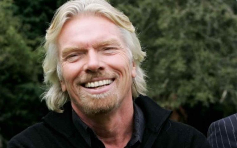 Miliardarul Richard Branson se recuperează după COVID