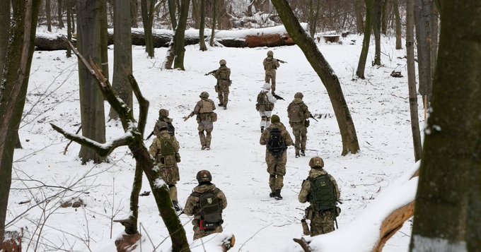 Ucraina începe exerciţii militare, ‘în oglindă’ cu manevrele Rusiei în Belarus