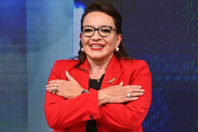 Xiomara Castro, prima femeie preşedinte în Honduras