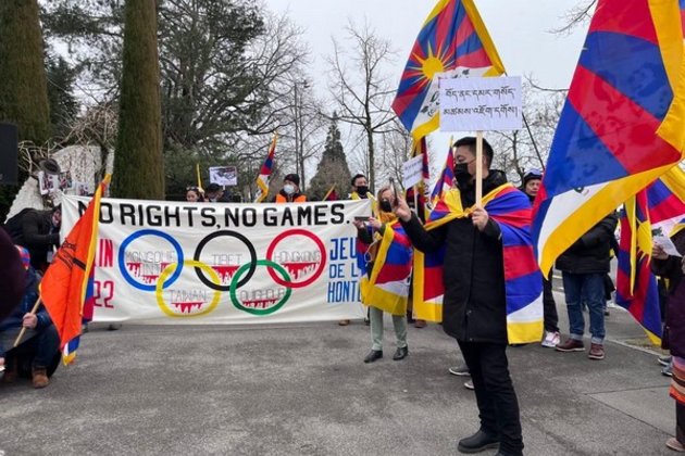 Tibetanii denunţă JOCURILE RUŞINII de la Beijing
