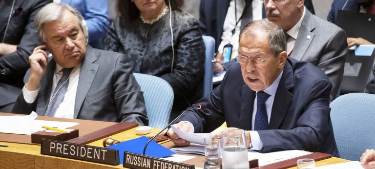 Lavrov îl ia ‘la bani mărunţi’ pe secretarul general al ONU