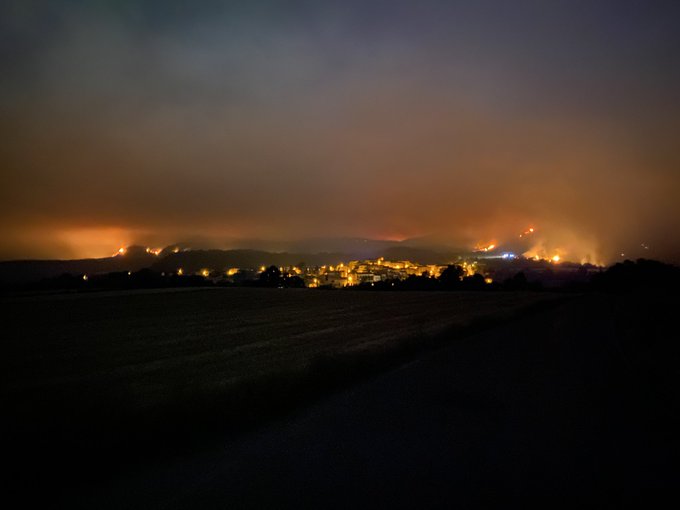 Opt sate din provincia spaniolă Zamora, evacuate din cauza incendiilor de pădure