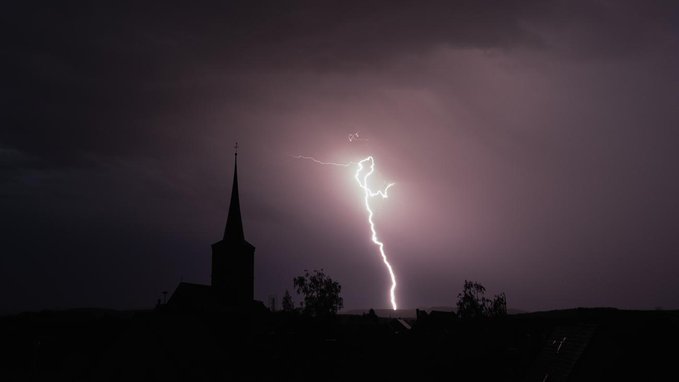 POTOP în Germania! Un om a murit, altul este grav rănit