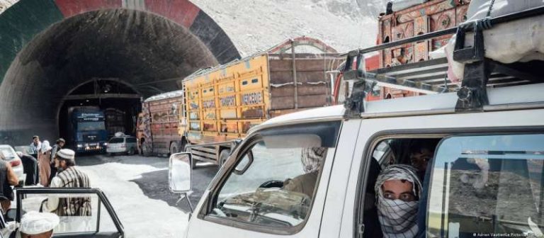 Accident HORROR! 19 oameni au murit într-un tunel din Afganistan – VIDEO