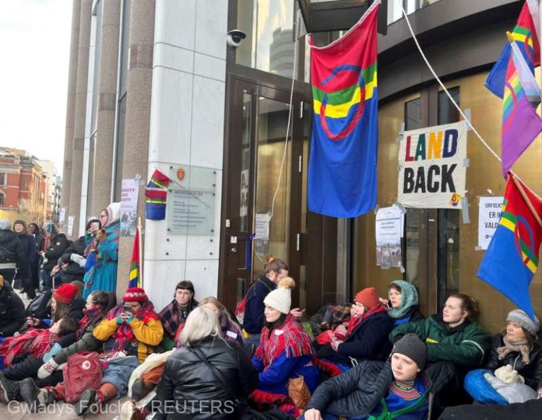Protestatarii sami şi Greta Thunberg au încheiat demonstraţiile împotriva turbinelor eoliene