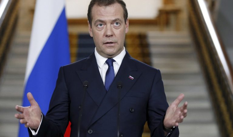 Dmitri Medvedev dat în urmărire pentru incitare la încălcarea integrităţii teritoriale a Ucrainei (SBU)