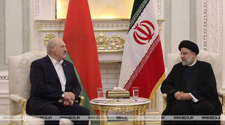 Belarus şi Iran îşi întăresc relaţiile pe fondul războiului din Ucraina