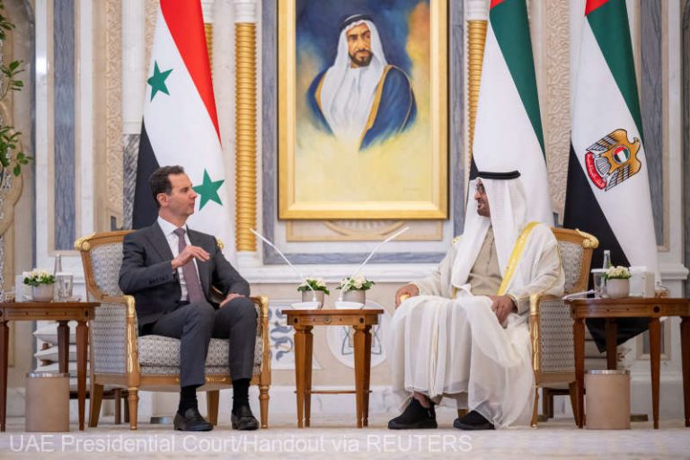 Preşedintele Emiratelor Arabe Unite susţine revenirea Siriei în familia arabă