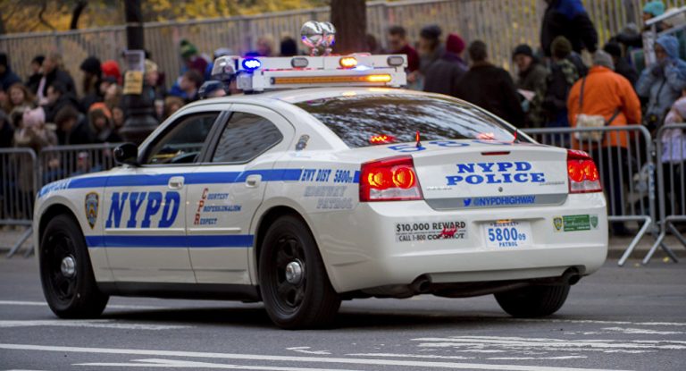 Anchetă NYPD după ce vandalii au devastat casele conducerii Muzeului Brooklyn, de origine evreiască