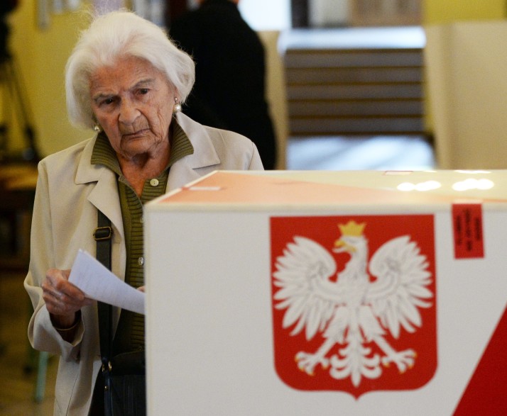Parlamentul polonez a aprobat regulile de desfăşurare a alegerilor prezidenţiale