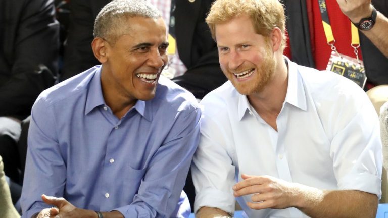 Într-un interviu cu prinţul Harry, Obama avertizează asupra utilizării IRESPONSABILE a reţelelor sociale