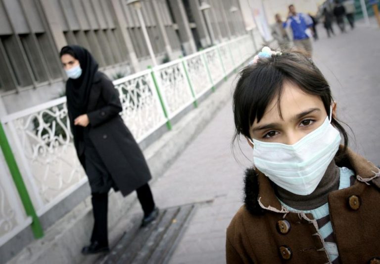 Poluarea închide mai multe şcoli din Teheran