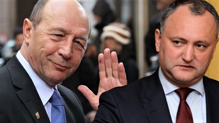 Partidul lui Dodon vrea ca Traian Băsescu să fie declarat persona non-grata în R. Moldova
