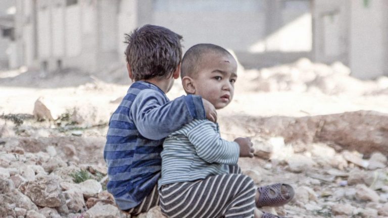 Frigul năprasnic a omorât cel puţin 29 de copii din Siria