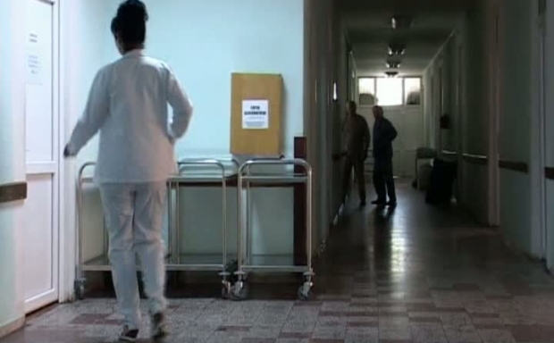 Criza sanitară pare să fi scăpat de sub control în Republica Moldova (experţi)