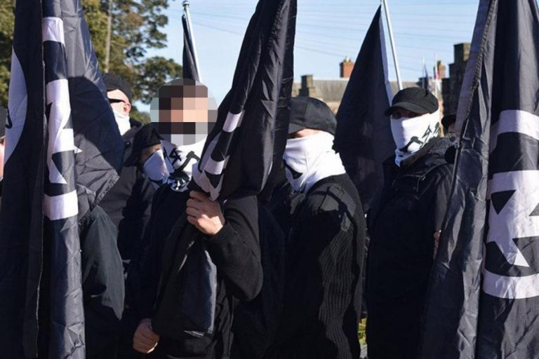 Şase persoane arestate în Anglia pentru apartenenţă la o grupare extremistă