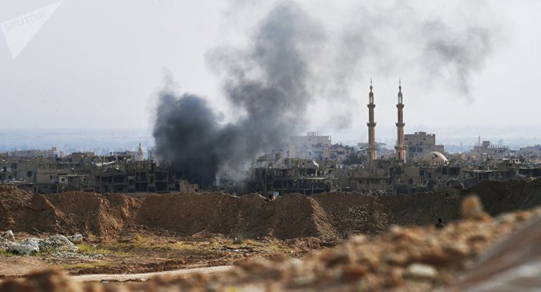 34 de civili ucişi în urma unor raiduri aeriene asupra unui sat controlat de Statul Islamic în Siria