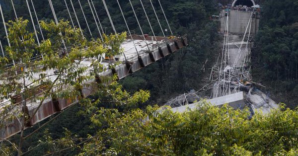 Pod PRĂBUŞIT în Columbia. Cel puţin 9 oameni au murit – FOTO/VIDEO