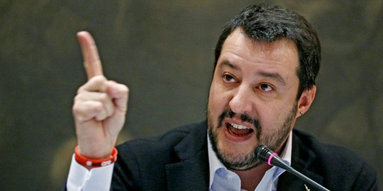 Salvini lansează un apel la un amplu protest: ‘Toţi la Roma contra Guvernului Conte-Monti’