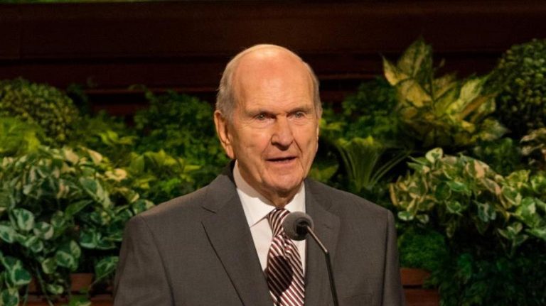 Russell M. Nelson este noul lider al Bisericii Mormone