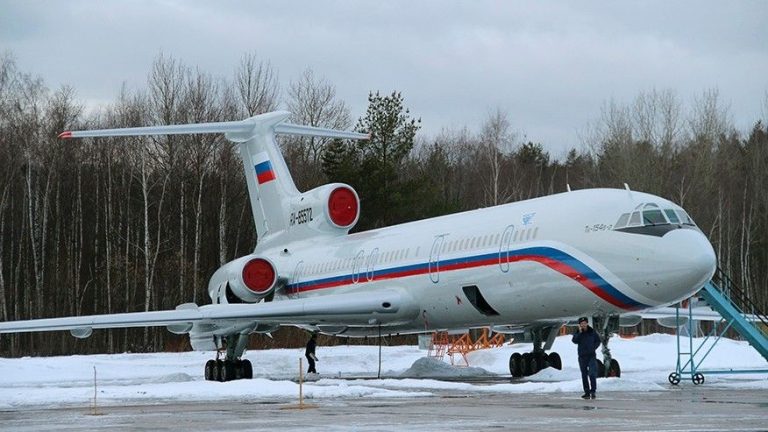 Siberia : Pasagerii unui avion de linie au rămas blocați din cauza avionului preşedintelui Vladimir Putin