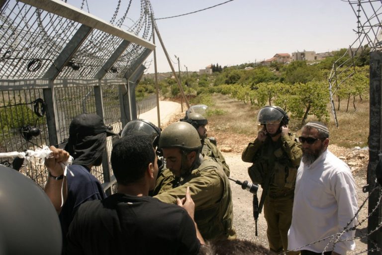 Un palestinian a fost ucis la intrarea într-o colonie din Cisiordania