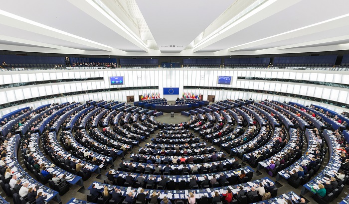 Parlamentul European a aprobat înfiinţarea unui Fond European de Apărare