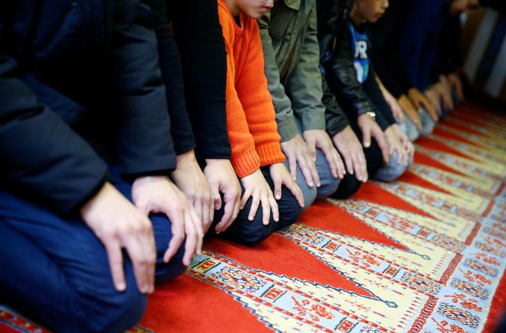 Consiliul musulman din UK cere o anchetă independentă privind islamofobia