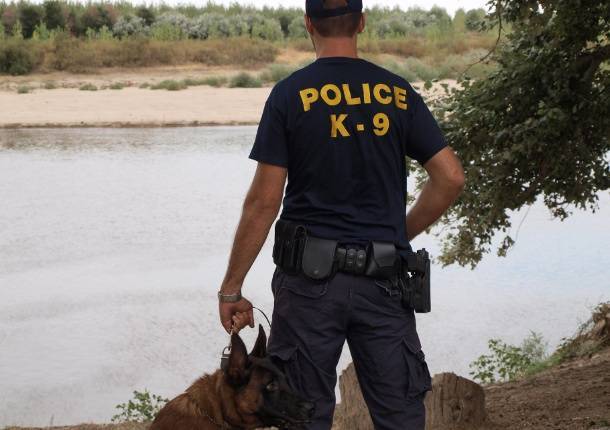 Grecia îşi suplimentează patrulele poliţieneşti la frontiera cu Grecia