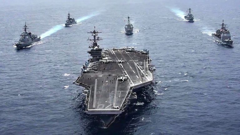 Ce spune comandantul portavionului USS Carl Vinson despre prezenţa americană în Marea Chinei de Sud