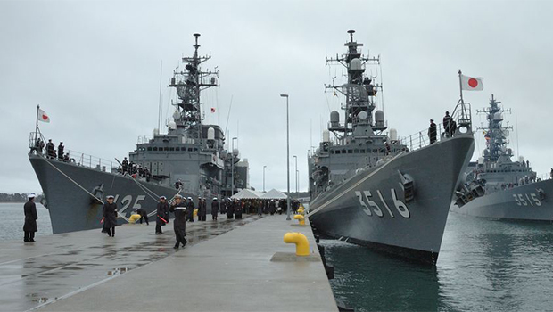 Japonia afirmă că a reperat nave de război ruseşti în apele din apropierea Taiwanului şi a insulelor Okinawa