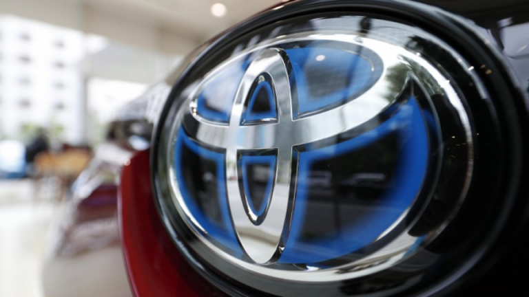 Toyota recheamă în service 280.000 de vehicule