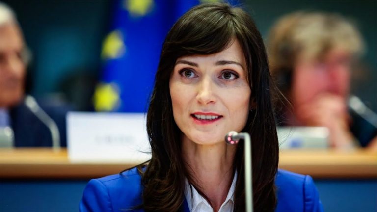 Mariya Gabriel, comisarul european pentru inovaţie, testată pozitiv pentru COVID-19