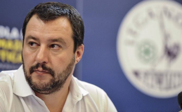 Procesul în care Salvini este judecat pentru privare de libertate se va relua la 23 octombrie