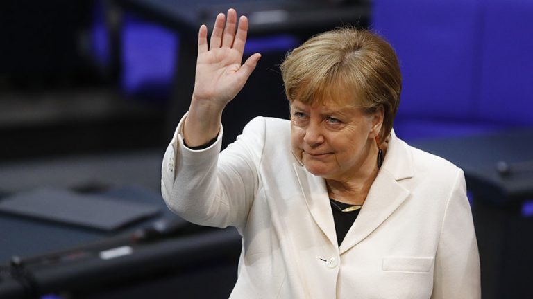 Angela Merkel se aşteaptă la “controverse” în timpul summitului G7, între Washington şi partenerii săi