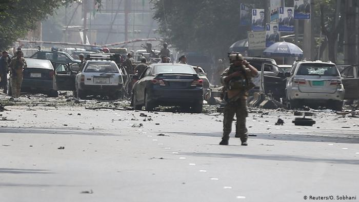 Cetăţean străin ucis într-un atac cu grenadă asupra unui vehicul al ONU la Kabul