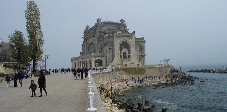 Cazinoul din Constanţa este pe lista celor mai periclitate monumente din Europa