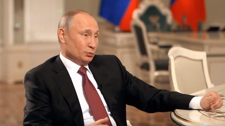 Putin: În jur de 70 de dolari pentru barilul de petrol ni se potrivește de minune