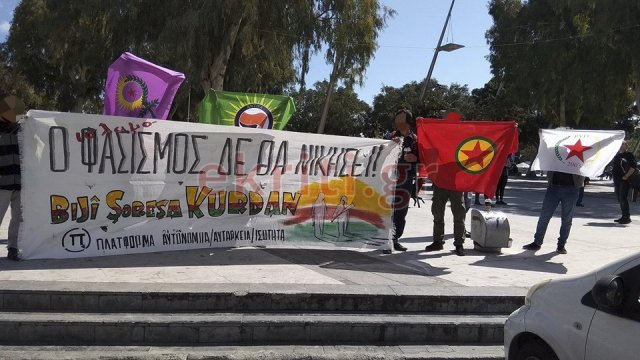 Mai mulţi protestatari au intrat cu forţa în consulatul german din Creta – FOTO